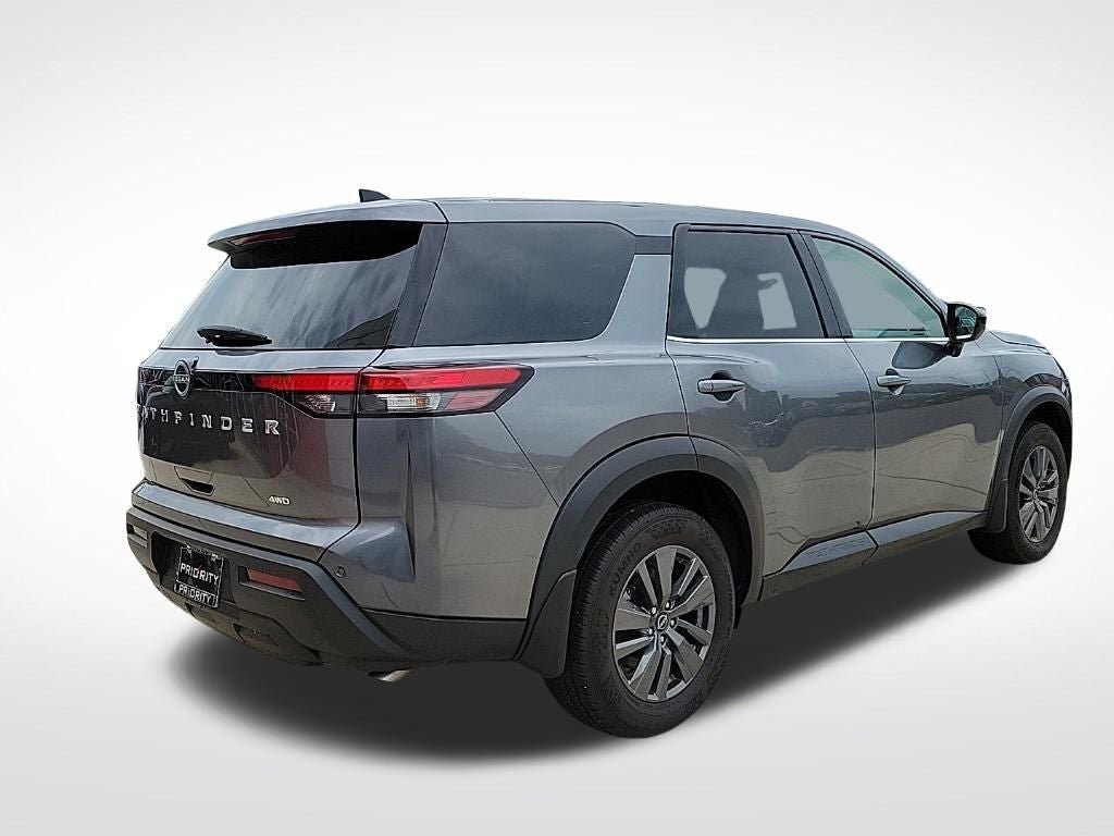 2024 Nissan Pathfinder S