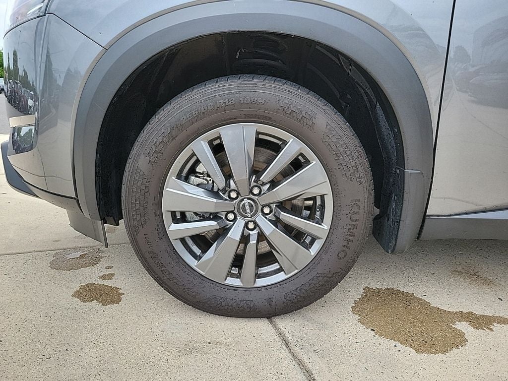 2024 Nissan Pathfinder S