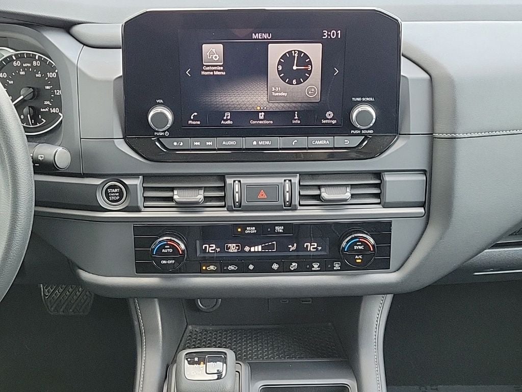 2023 Nissan Pathfinder S