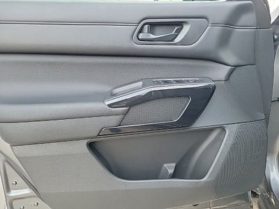 2023 Nissan Pathfinder S