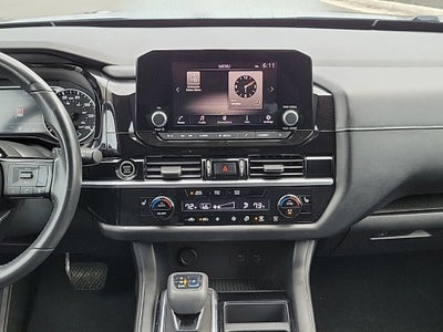 2022 Nissan Pathfinder SV