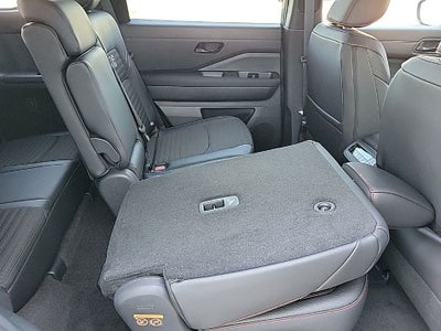 2026 Nissan Pathfinder Rock Creek®