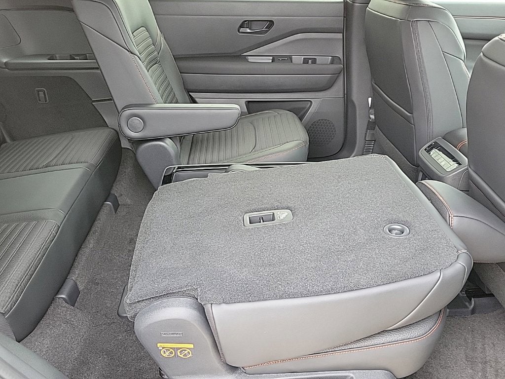 2026 Nissan Pathfinder Rock Creek®