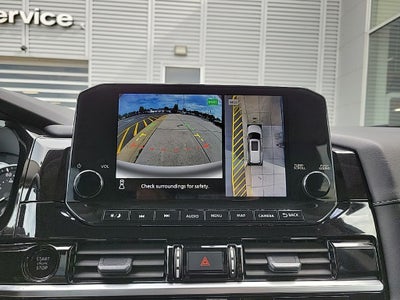 2025 Nissan Pathfinder SL