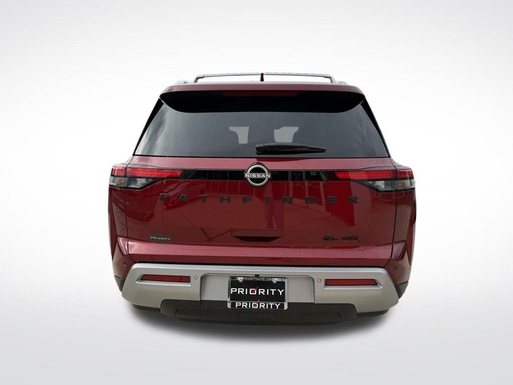 2024 Nissan Pathfinder SL