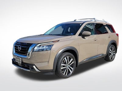 2023 Nissan Pathfinder Platinum