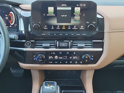 2023 Nissan Pathfinder Platinum