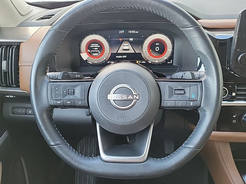 2023 Nissan Pathfinder Platinum