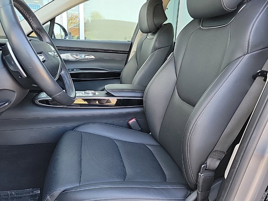 2025 Genesis GV70 2.5T