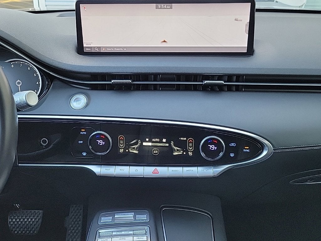2025 Genesis GV70 2.5T