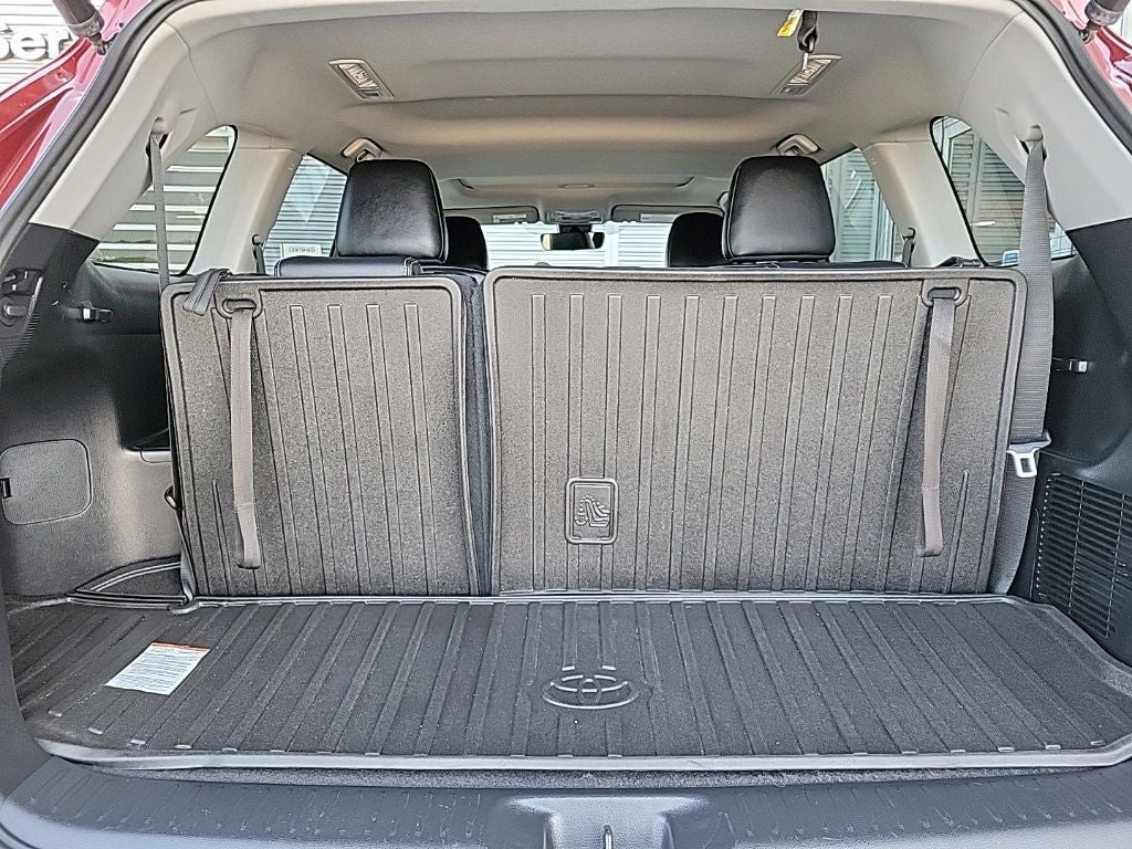 2017 Toyota Highlander SE