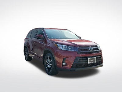 2017 Toyota Highlander SE