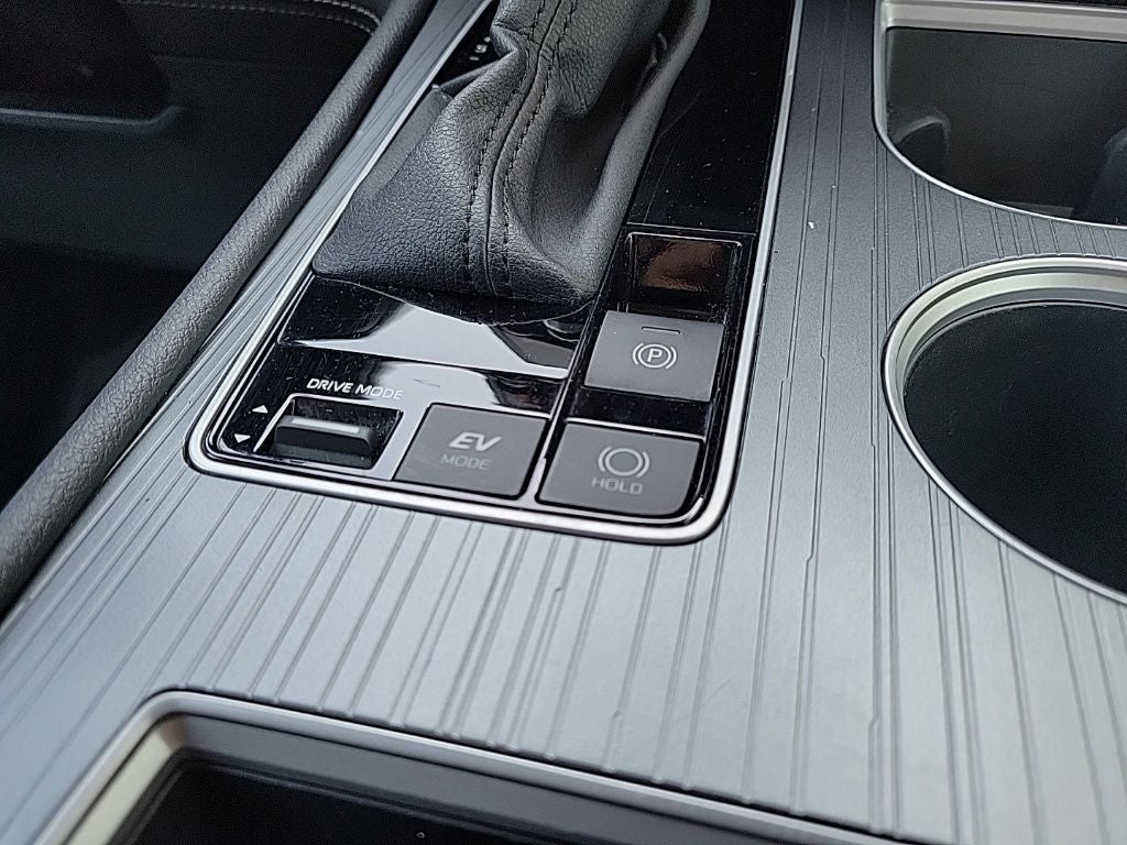 2025 Toyota Sienna XLE 8 Passenger