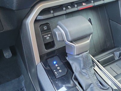 2022 Toyota Tundra SR5