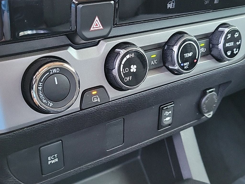 2017 Toyota Tacoma SR5