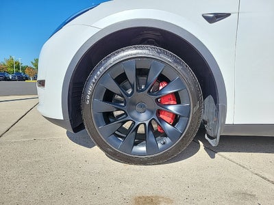 2024 Tesla Model Y Long Range