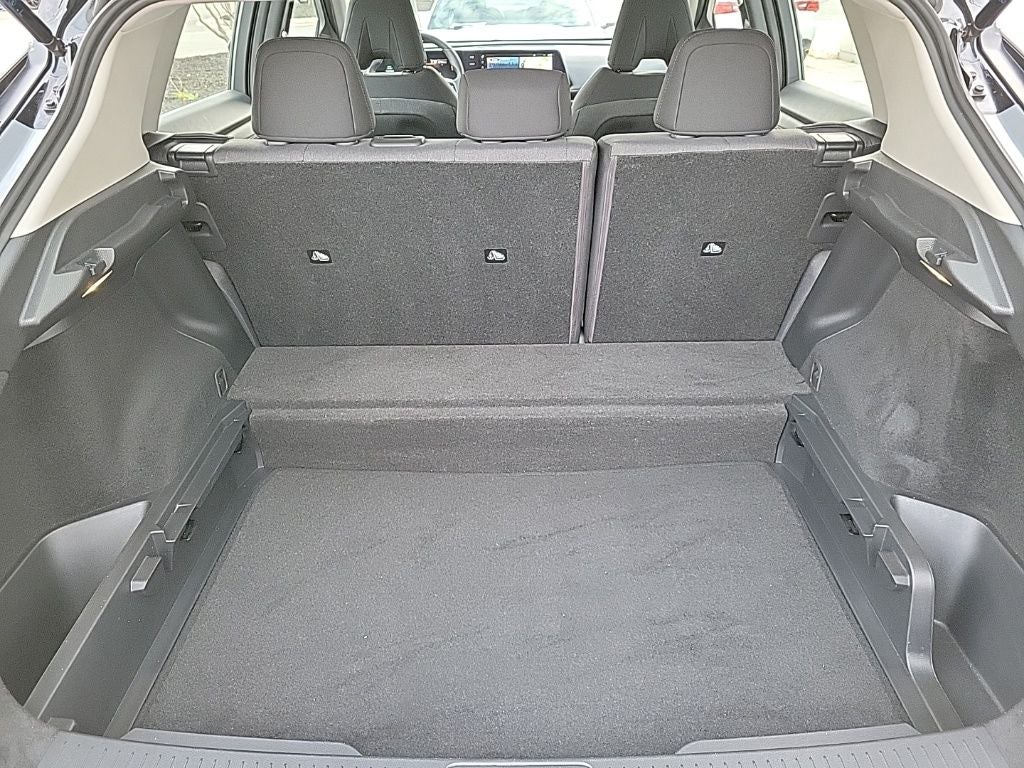 2023 Nissan Ariya VENTURE+