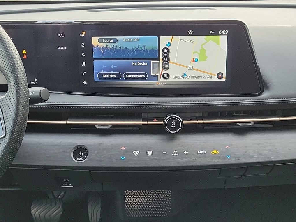 2023 Nissan Ariya VENTURE+