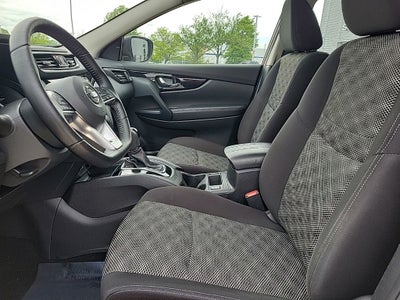 2021 Nissan Rogue Sport SV