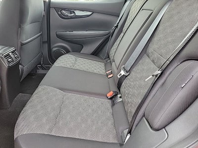 2021 Nissan Rogue Sport SV