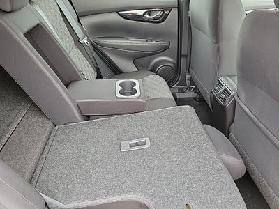 2021 Nissan Rogue Sport SV