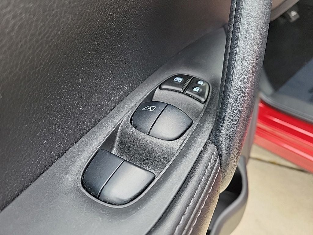 2021 Nissan Rogue Sport SV