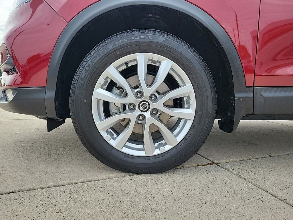 2021 Nissan Rogue Sport SV