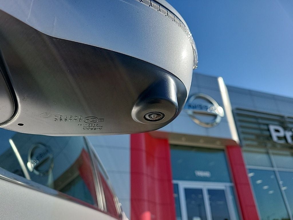 2022 Nissan Rogue Sport SV