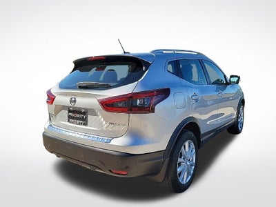 2022 Nissan Rogue Sport SV