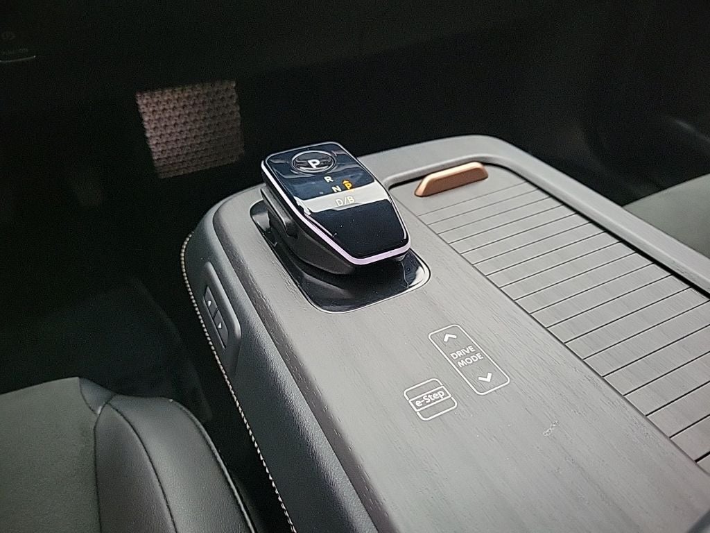 2024 Nissan Ariya ENGAGE e-4ORCE
