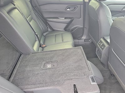 2024 Nissan Rogue SL