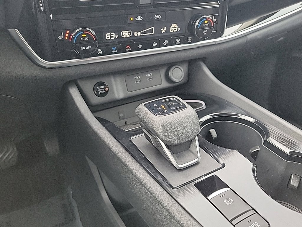 2024 Nissan Rogue SL