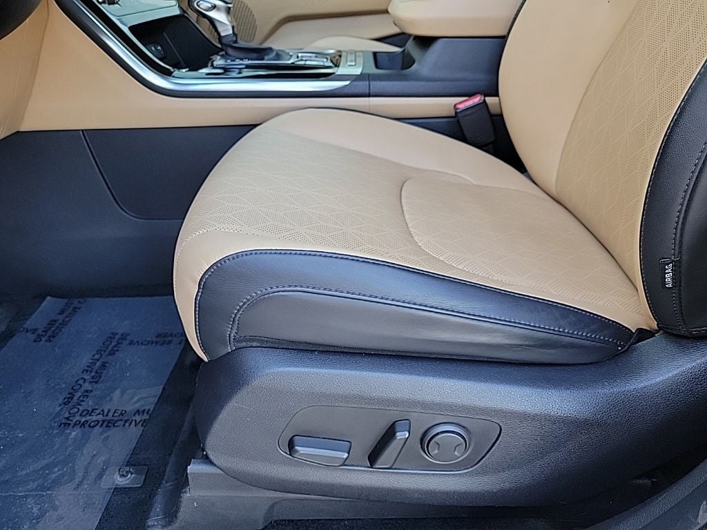 2022 Kia Carnival EX