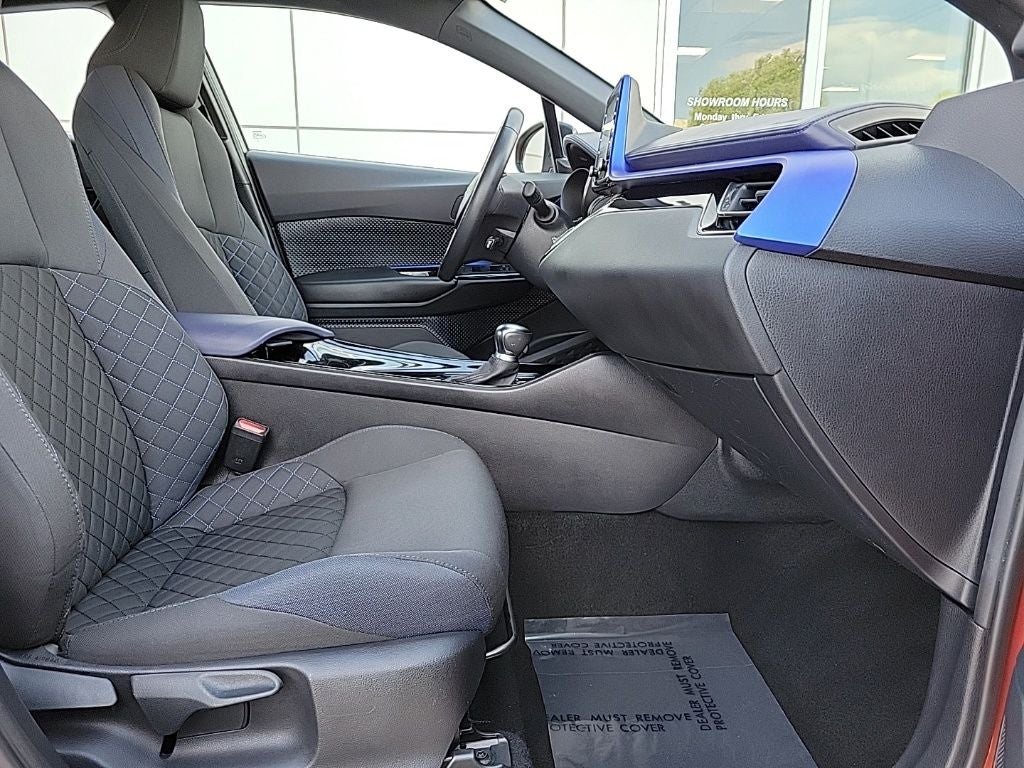 2020 Toyota C-HR XLE
