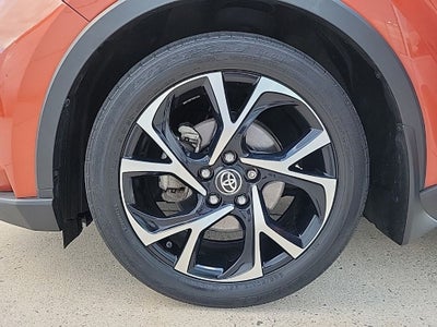 2020 Toyota C-HR XLE
