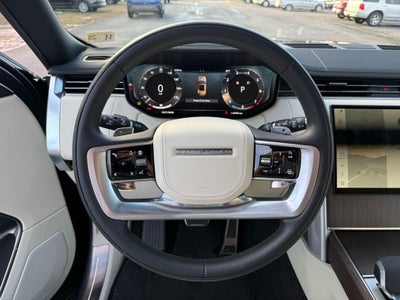 2025 Land Rover Range Rover SE