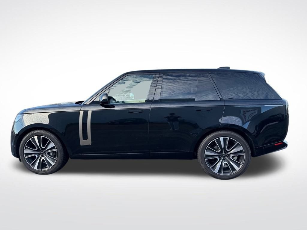 2025 Land Rover Range Rover SE