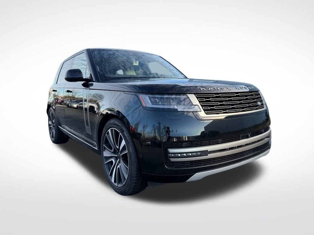 2025 Land Rover Range Rover SE