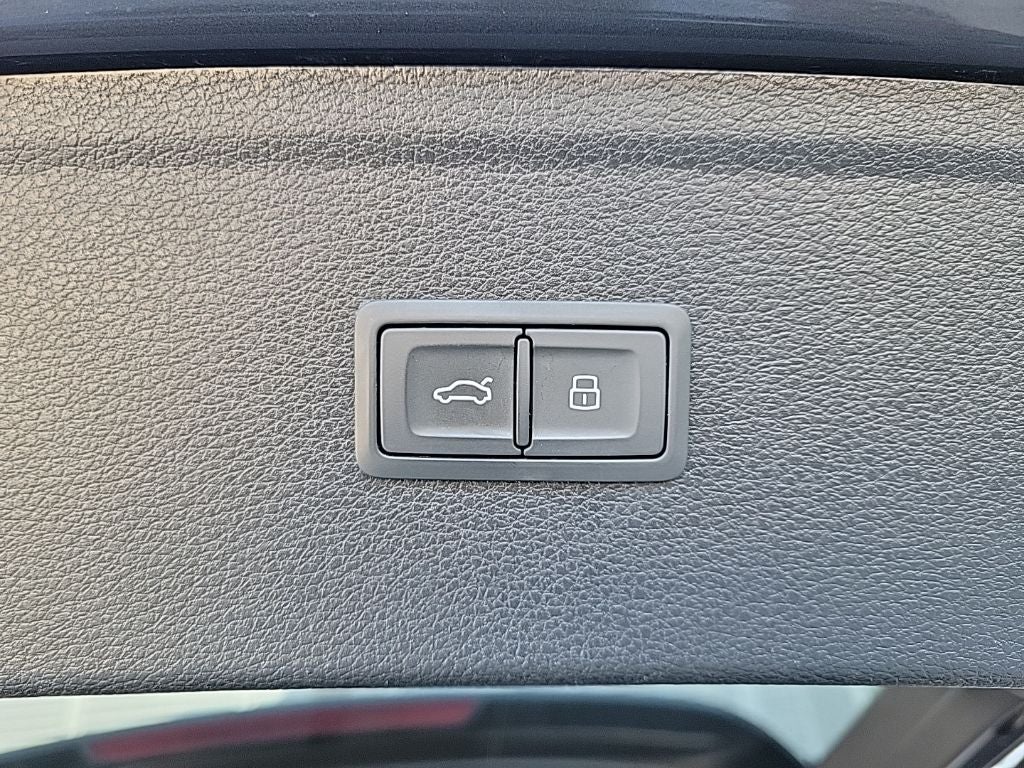 2021 Audi Q5 45 Premium Plus quattro