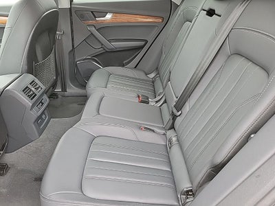 2023 Audi Q5 45 S line Premium quattro