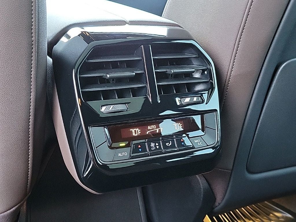 2023 BMW iX xDrive50