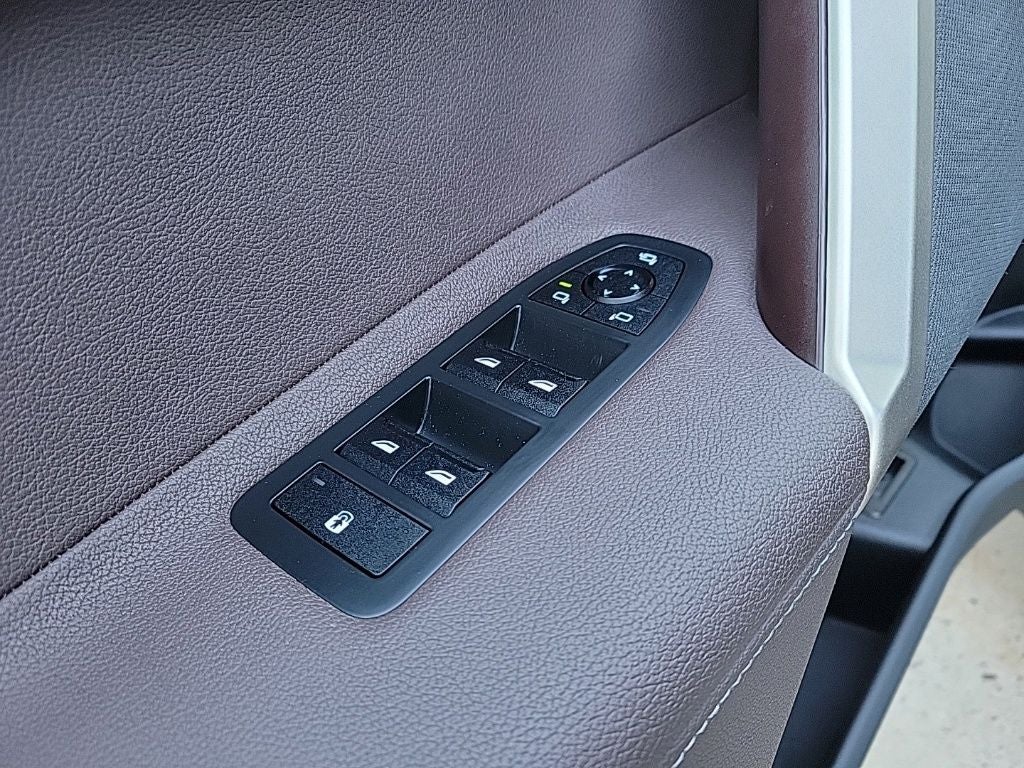 2023 BMW iX xDrive50
