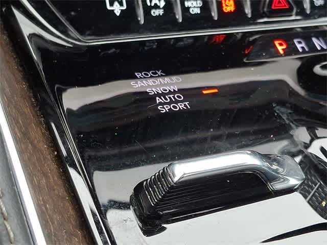 2024 Jeep Grand Wagoneer L Base