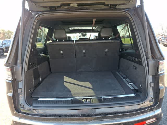 2024 Jeep Grand Wagoneer L Base