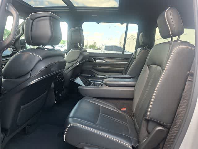 2024 Jeep Grand Wagoneer L Series II
