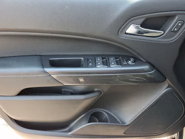 2022 GMC Canyon 4WD AT4 w/Leather