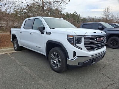 2025 GMC Sierra 1500 SLT