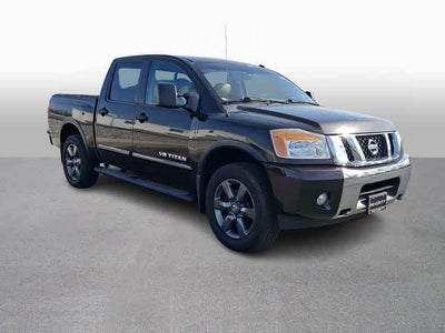2015 Nissan Titan SV