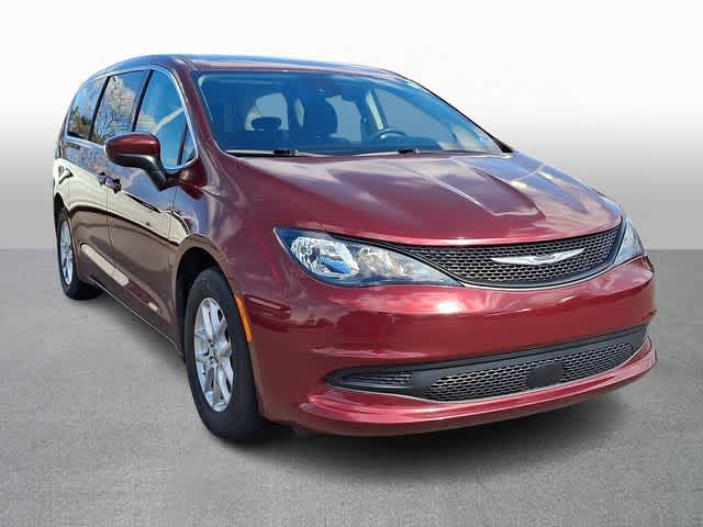 2023 Chrysler Voyager LX