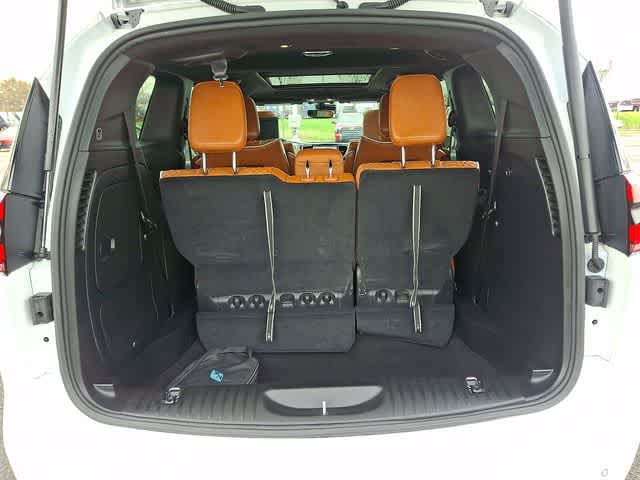 2024 Chrysler Pacifica Hybrid Pinnacle